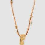 Colar Pingente Letra Bolha Rosa - Ouro 18K | SILLENE - F