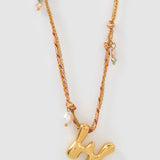 Colar Pingente Letra Bolha Rosa - Ouro 18K | SILLENE - W