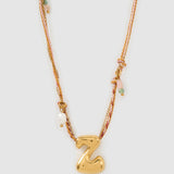 Colar Pingente Letra Bolha Rosa - Ouro 18K | SILLENE - Z