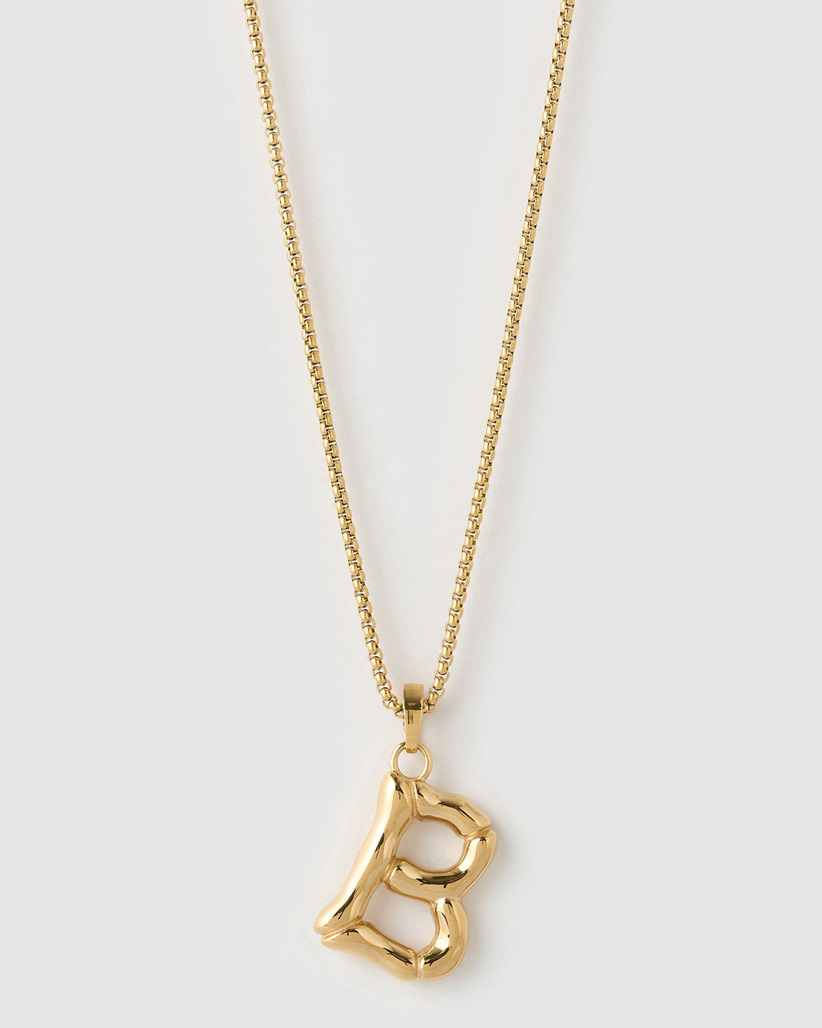 Colar Pingente Letra Luxe Grande - Ouro 18K | SILLENE - B