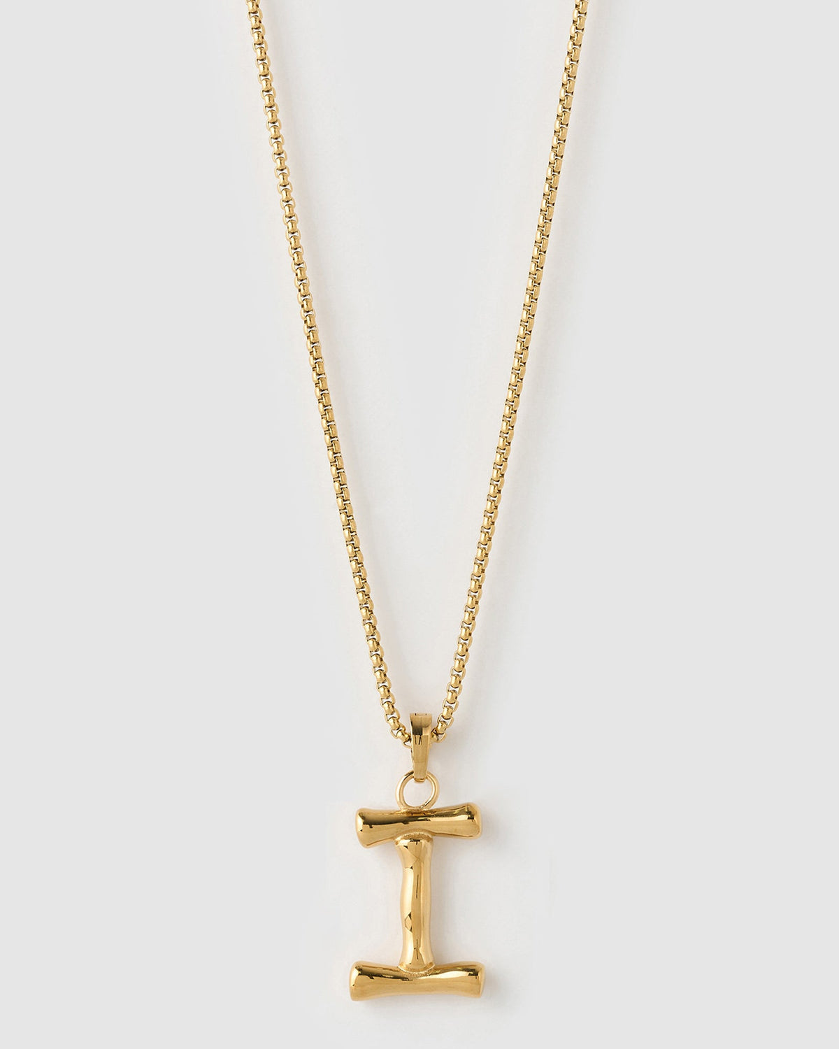 Colar Pingente Letra Luxe Grande - Ouro 18K | SILLENE - I