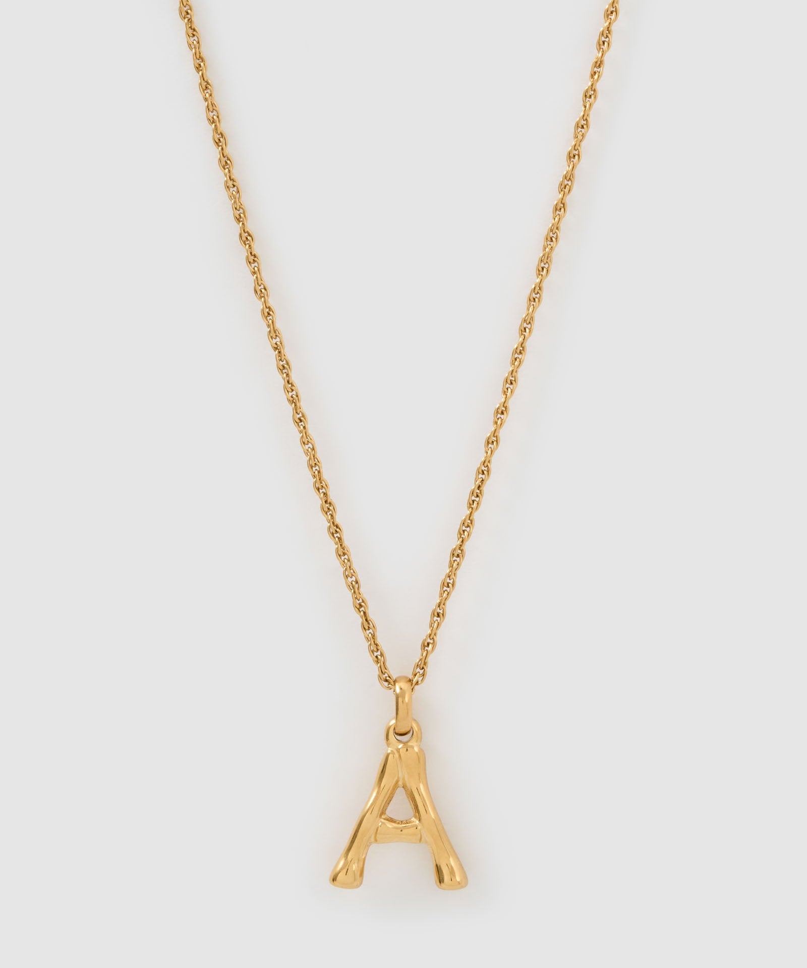 Colar Pingente Letra Luxe Pequeno - Ouro 18K | SILLENE - A