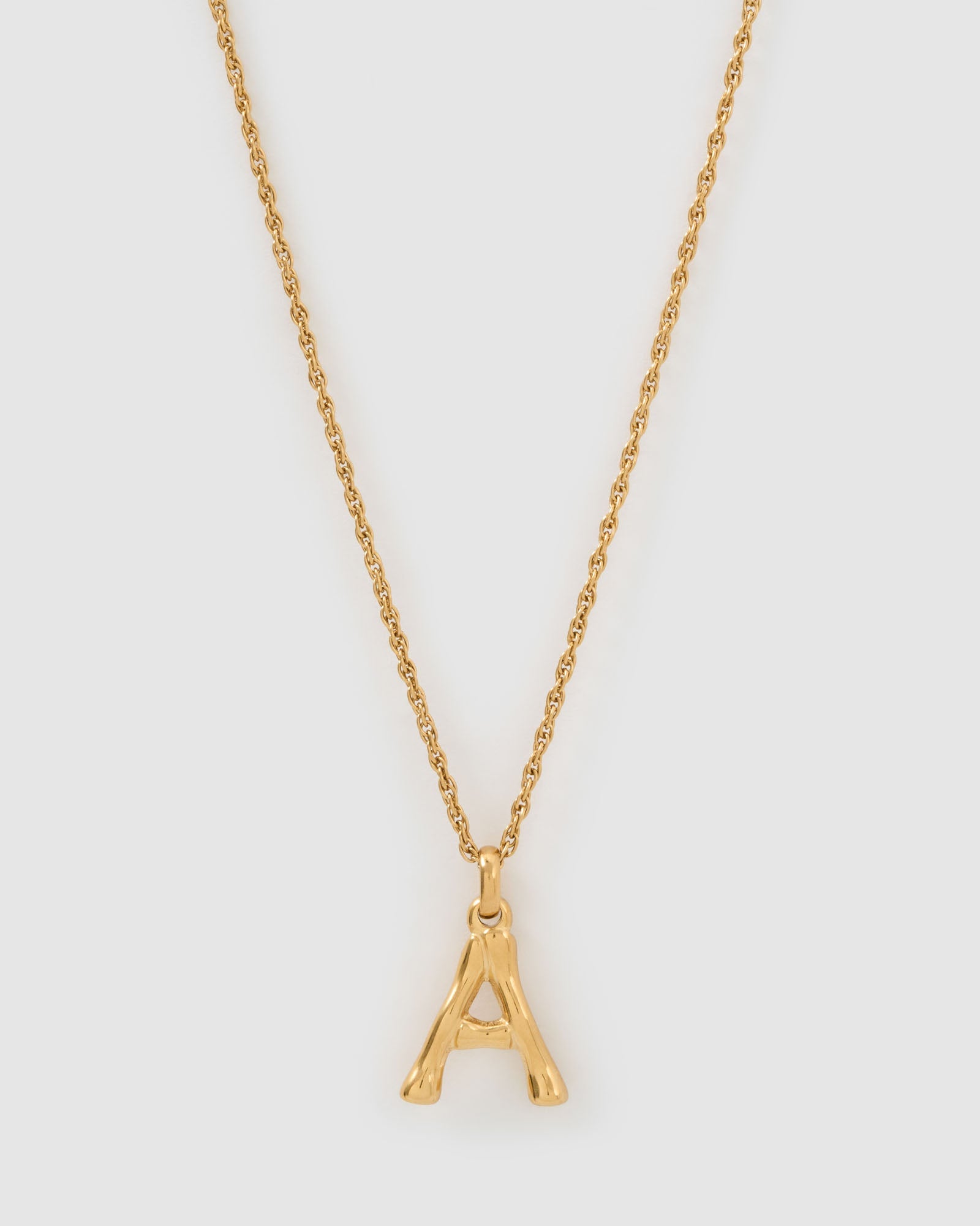 Colar Pingente Letra Luxe Pequeno - Ouro 18K | SILLENE - A