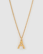 Colar Pingente Letra Luxe Pequeno - Ouro 18K | SILLENE - A