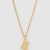Colar Pingente Letra Luxe Pequeno - Ouro 18K | SILLENE - B