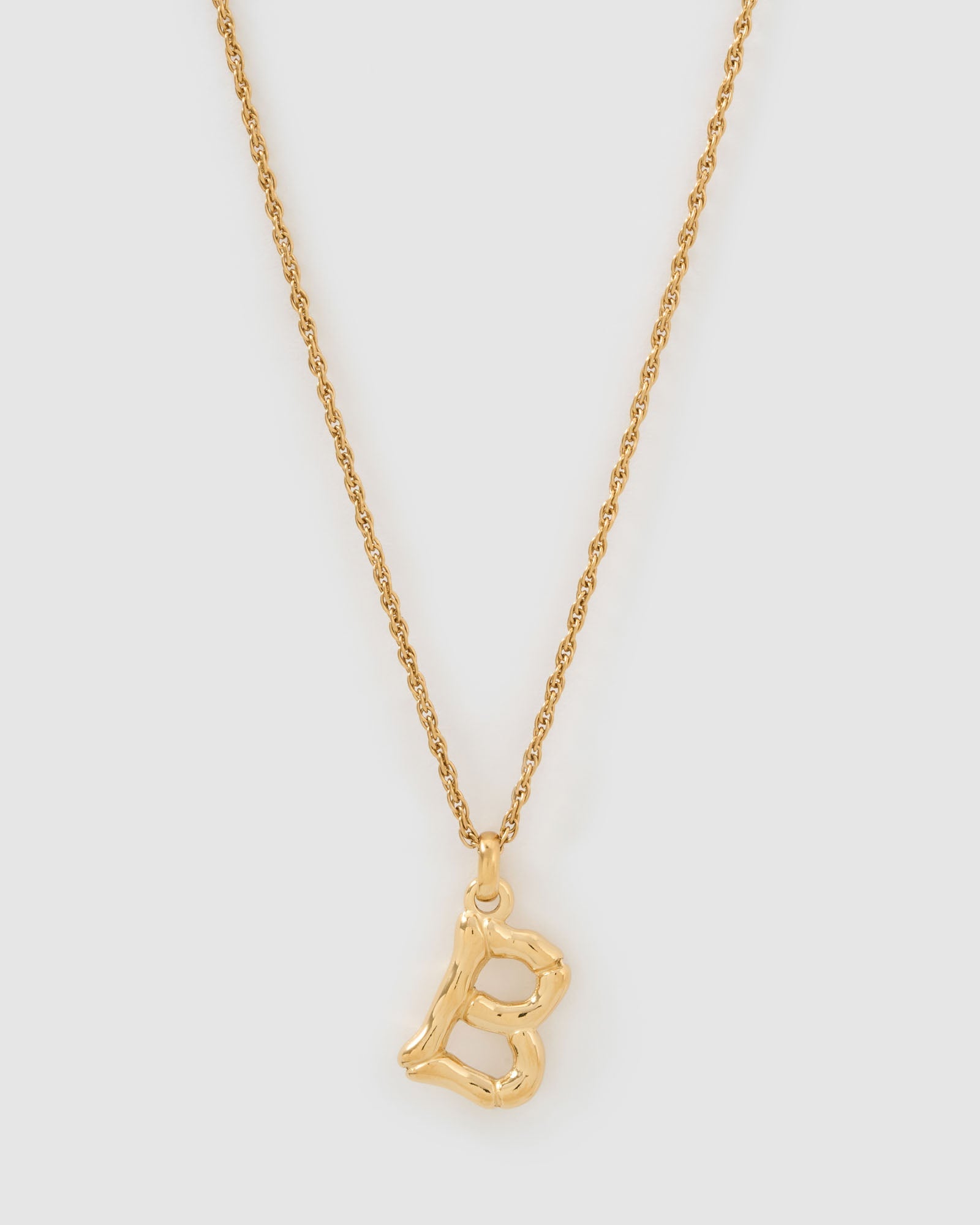 Colar Pingente Letra Luxe Pequeno - Ouro 18K | SILLENE - B