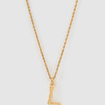Colar Pingente Letra Luxe Pequeno - Ouro 18K | SILLENE - L