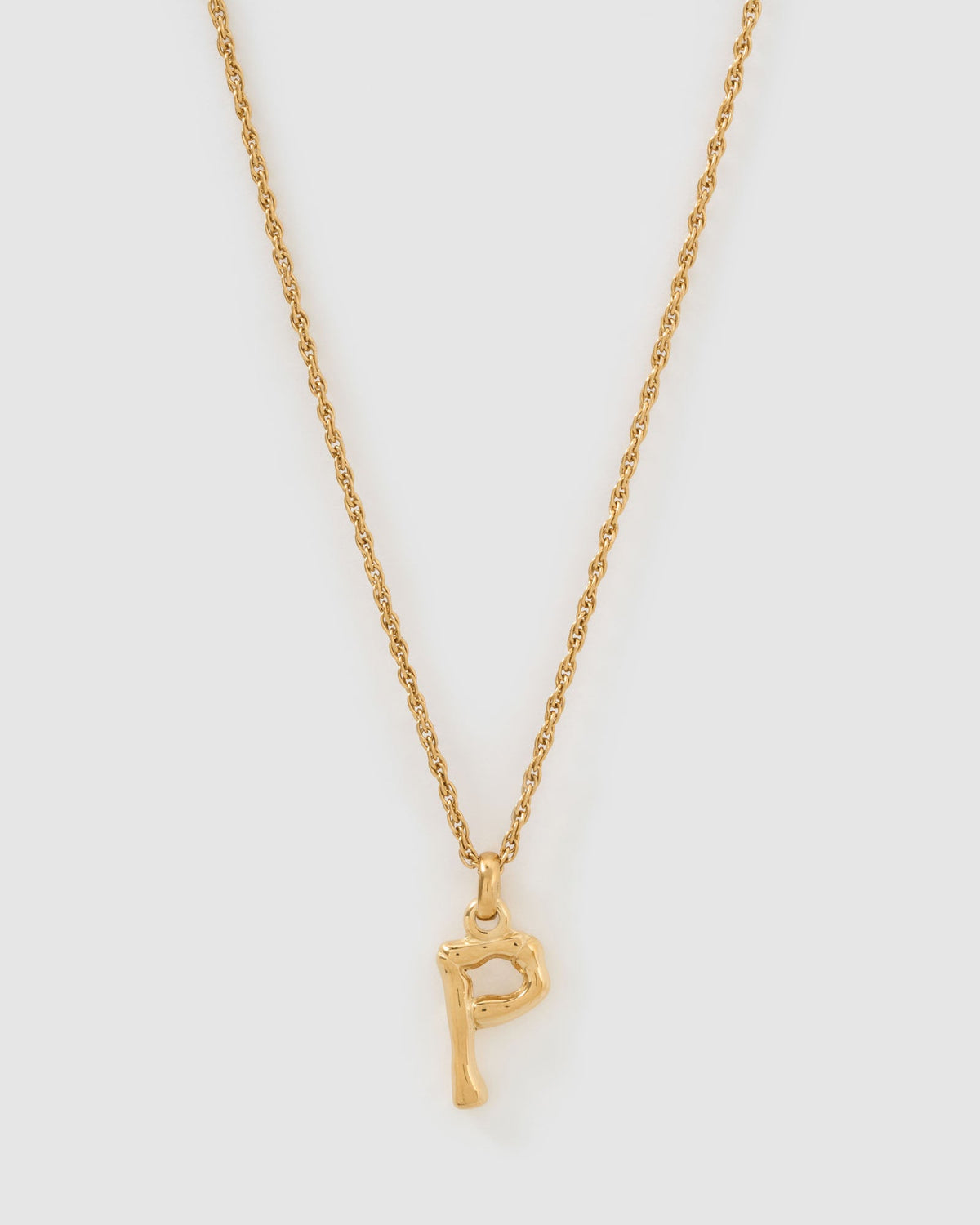 Colar Pingente Letra Luxe Pequeno - Ouro 18K | SILLENE - P