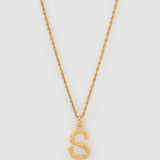 Colar Pingente Letra Luxe Pequeno - Ouro 18K | SILLENE - S