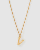 Colar Pingente Letra Luxe Pequeno - Ouro 18K | SILLENE - V