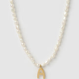 Colar Pingente Letra Pérola - Ouro 18K | SILLENE - A