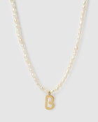Colar Pingente Letra Pérola - Ouro 18K | SILLENE - B