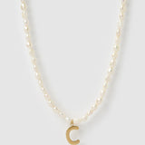 Colar Pingente Letra Pérola - Ouro 18K | SILLENE - C
