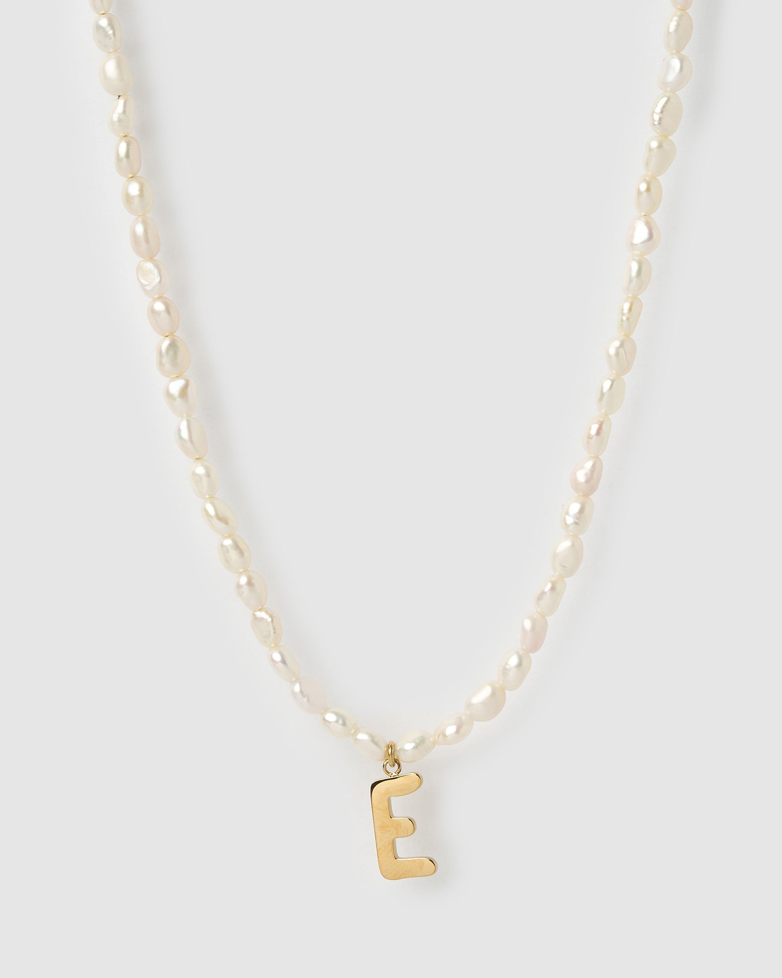 Colar Pingente Letra Pérola - Ouro 18K | SILLENE - E