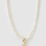 Colar Pingente Letra Pérola - Ouro 18K | SILLENE - S