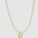 Colar Pingente Letra Pérola - Ouro 18K | SILLENE - U