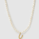 Colar Pingente Letra Pérola - Ouro 18K | SILLENE - U