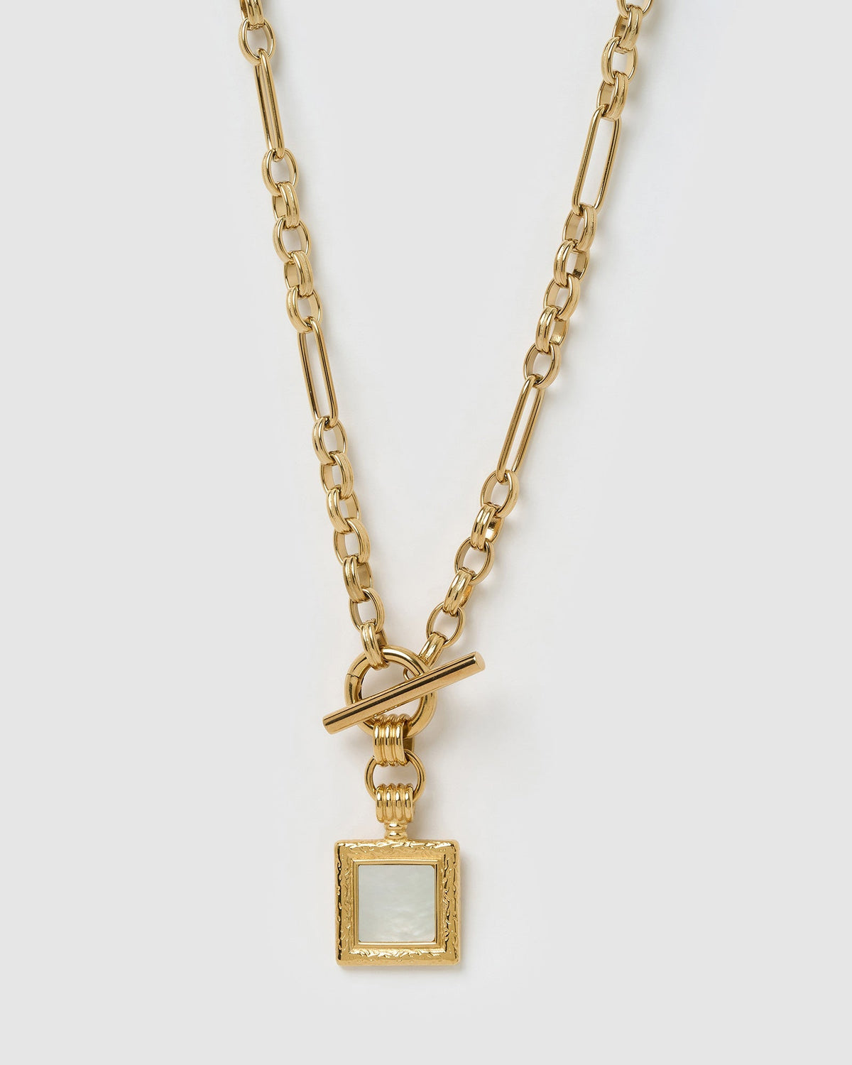 Colar Pingente Madrepérola Madeline - Ouro 18K | SILLENE