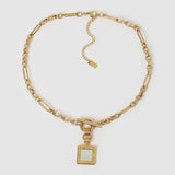 Colar Pingente Madrepérola Madeline - Ouro 18K | SILLENE