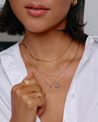 Colar Pingente Mão de Fátima Chamsa - Ouro 18K | SILLENE