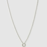 Colar Pingente Mini Inicial - Prata | SILLENE - O