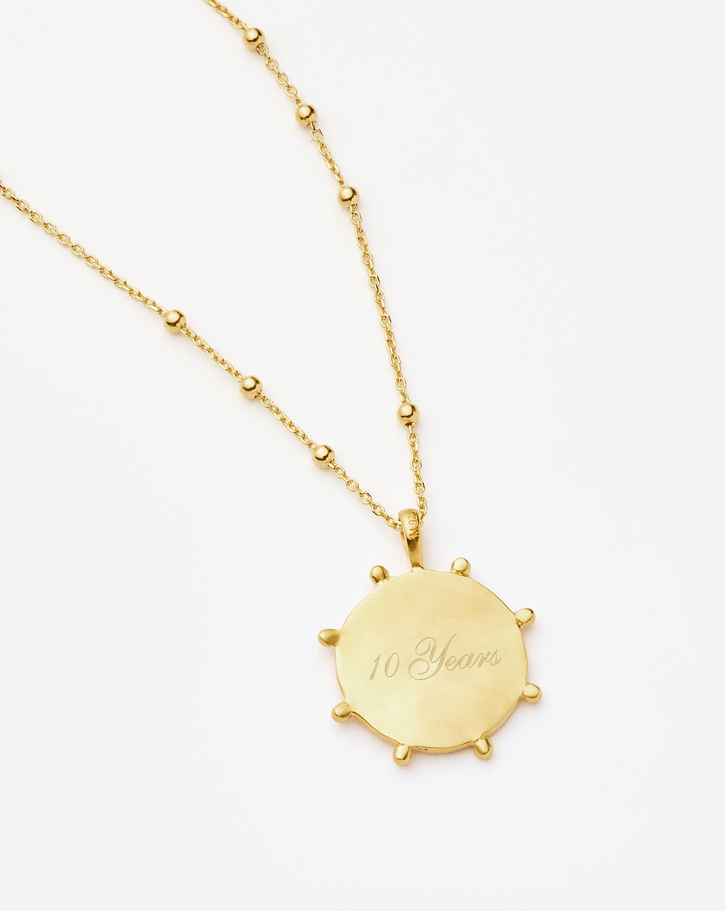 Colar Pingente Moeda Contas - Ouro 18K | SILLENE