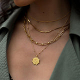 Colar Pingente Moeda Contas - Ouro 18K | SILLENE