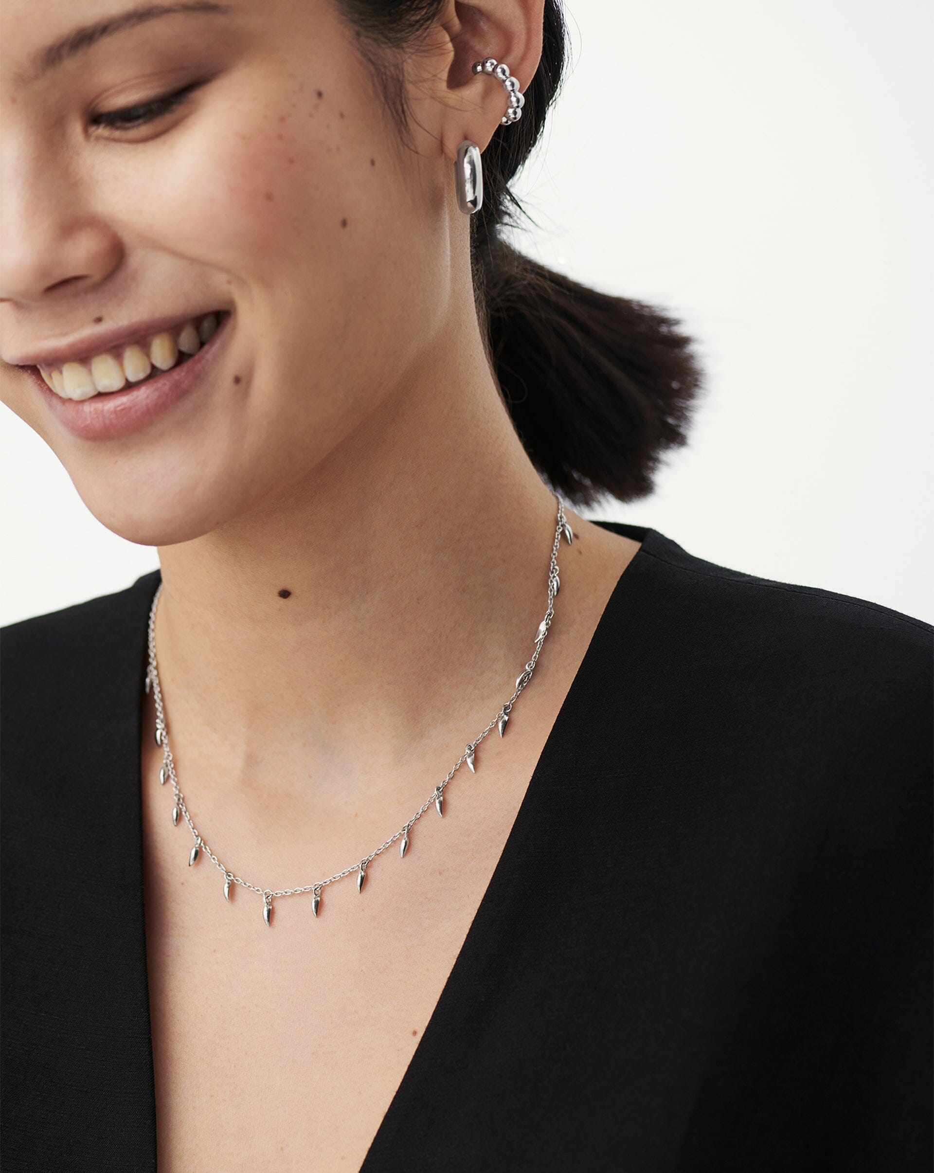 Colar Pingentes Presas Mini - Prata | SILLENE - detalhe
