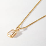 Colar Retângulo Pedra do Mês - Abril (Topázio Branco) - Ouro 18K no colo | SILLENE