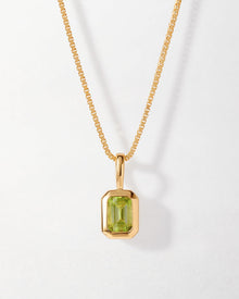 Colar Retângulo Pedra do Mês - Agosto (Peridoto) - Ouro 18K | SILLENE