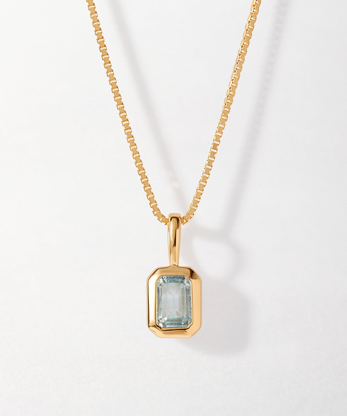 Colar Retângulo Pedra do Mês - Dezembro (Topázio Azul) - Ouro 18K | SILLENE