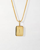 Letra J do Colar Tag Inicial - Ouro 18K | SILLENE