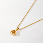 Colar Triângulo Pedra do Mês - Novembro (Citrino) - Ouro 18K | SILLENE