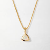 Colar Triângulo Pedra do Mês - Outubro (Opala) - Ouro 18K | SILLENE