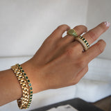 Detalhe da Pulseira Bisel Ballier Esmeralda Verde - Ouro 18K | SILLENE