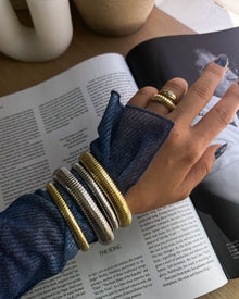 Pulseira Corrente Cobra Flex - Ouro 18K em uso | SILLENE