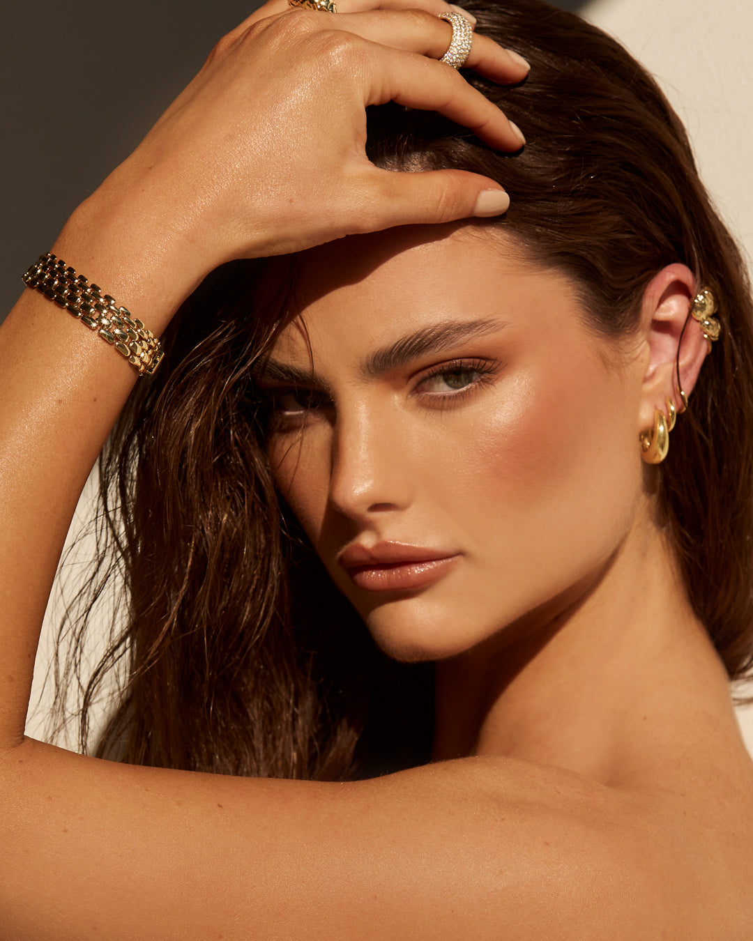 Pulseira Elos Celine - Ouro 18K em uso | SILLENE