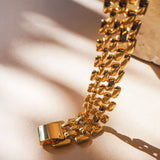 Pulseira Elos Celine - Ouro 18K em uso | SILLENE