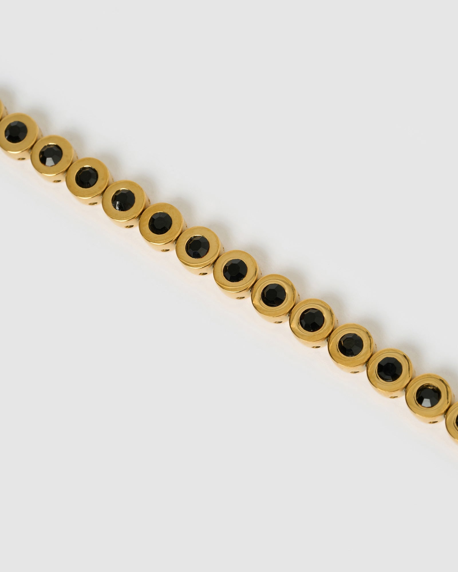 Pulseira Maeve Preta - Ouro 18K | SILLENE