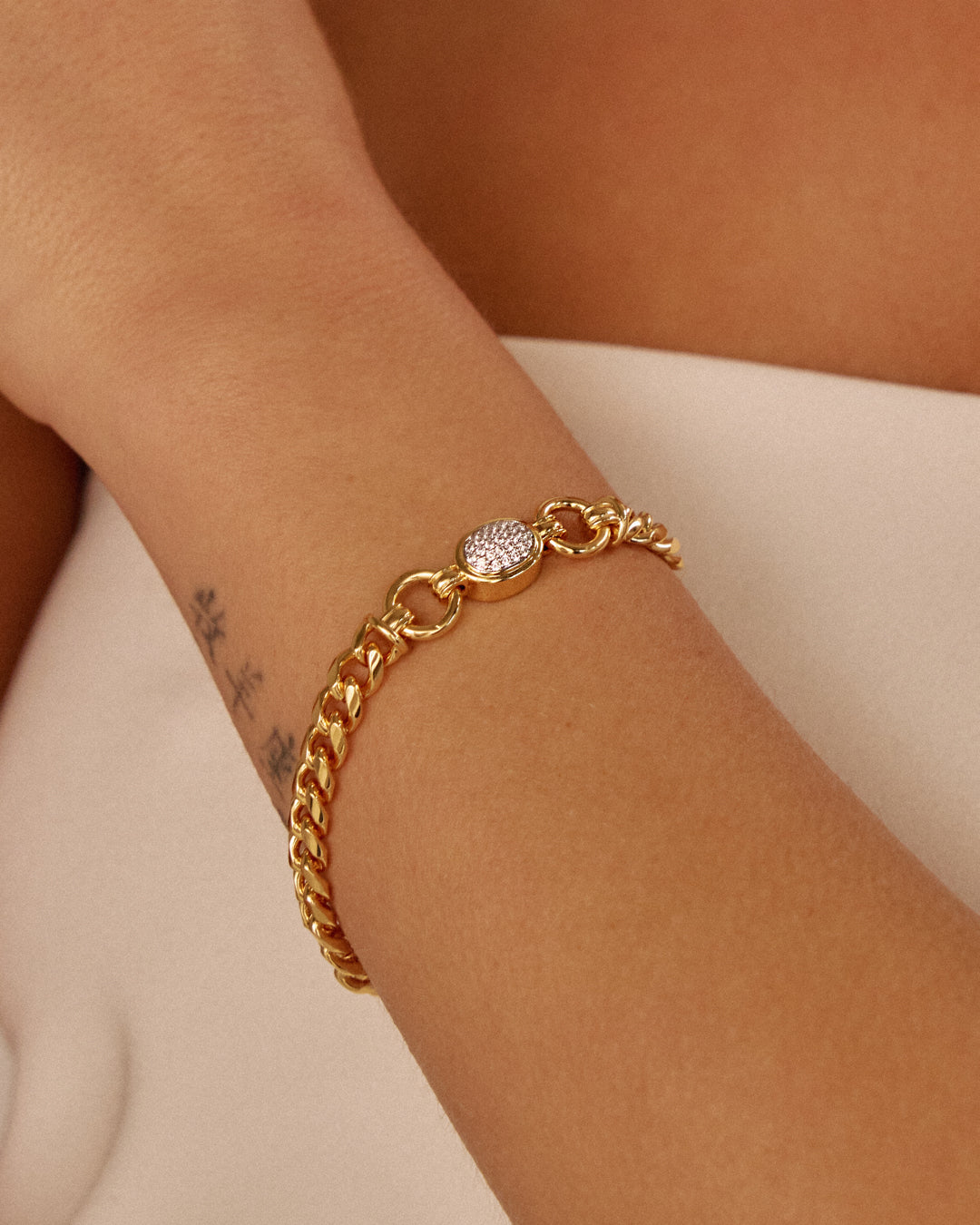 Pulseira Pave Elos Ovais - Ouro | SILLENE