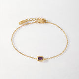 Pulseira Pingente Pedra do Mês - Fevereiro (Ametista) - Ouro 18K em uso | SILLENE