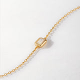 Pulseira Pingente Pedra do Mês - Junho (Pedra-da-Lua) - Ouro 18K | SILLENE