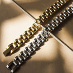 Pulseira Timepiece - Prata em uso | SILLENE