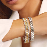 Pulseira Timepiece - Prata em uso | SILLENE