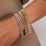 Pulseira Timepiece - Prata em uso | SILLENE